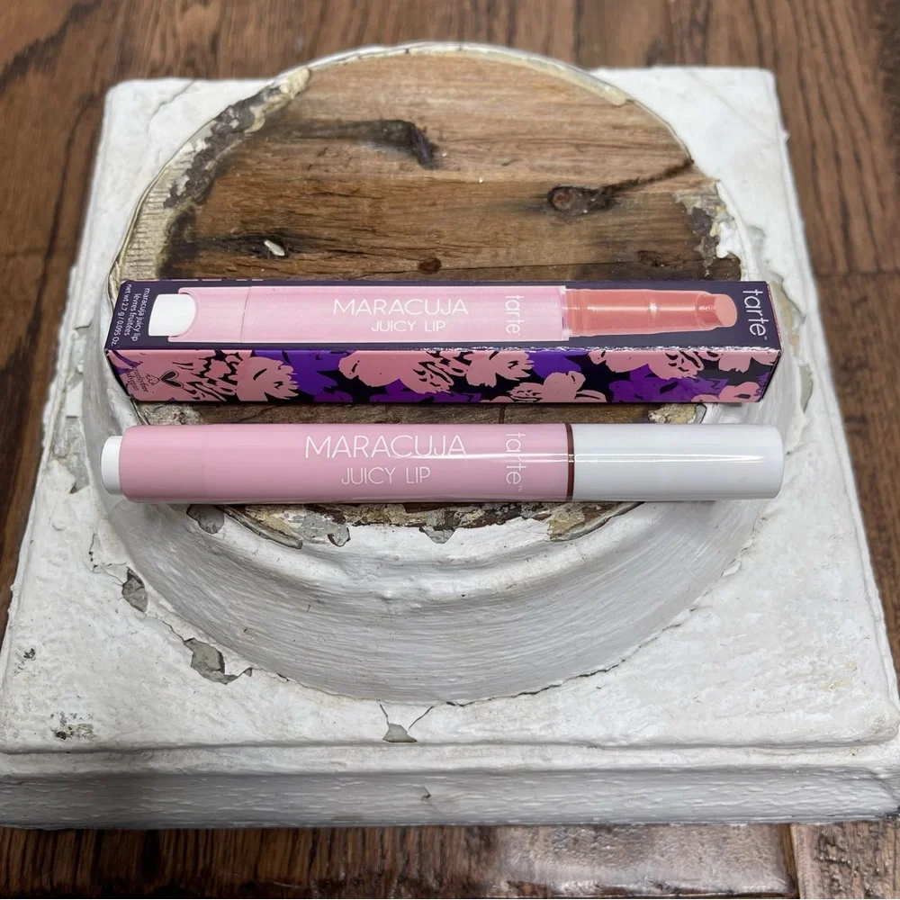 Tarte Maracuja Juicy Lip Balm - Picture 4 of 9